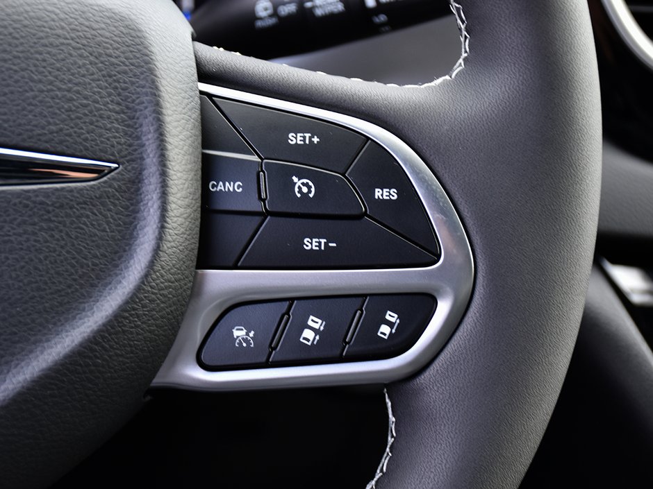 2026 Chrysler Grand Caravan SXT-23