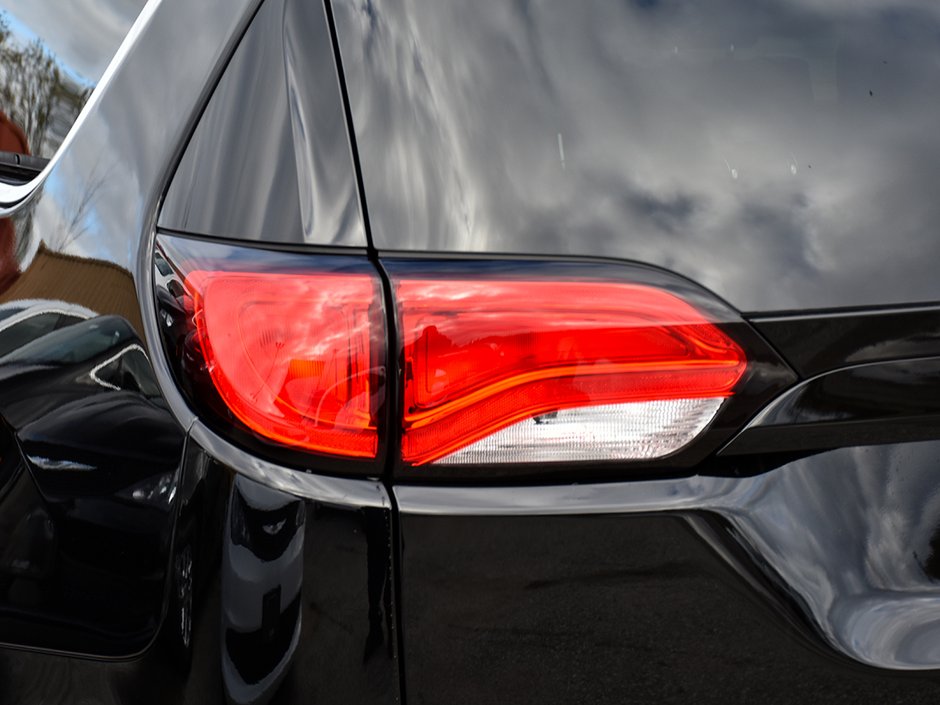 2026 Chrysler Grand Caravan SXT-8