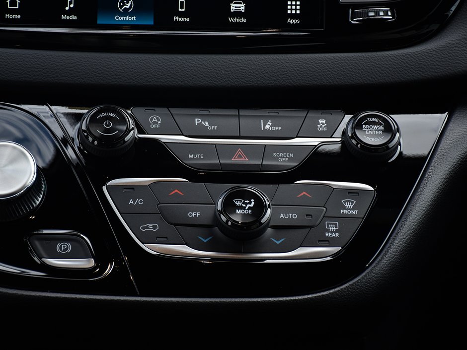2026 Chrysler Grand Caravan SXT-19