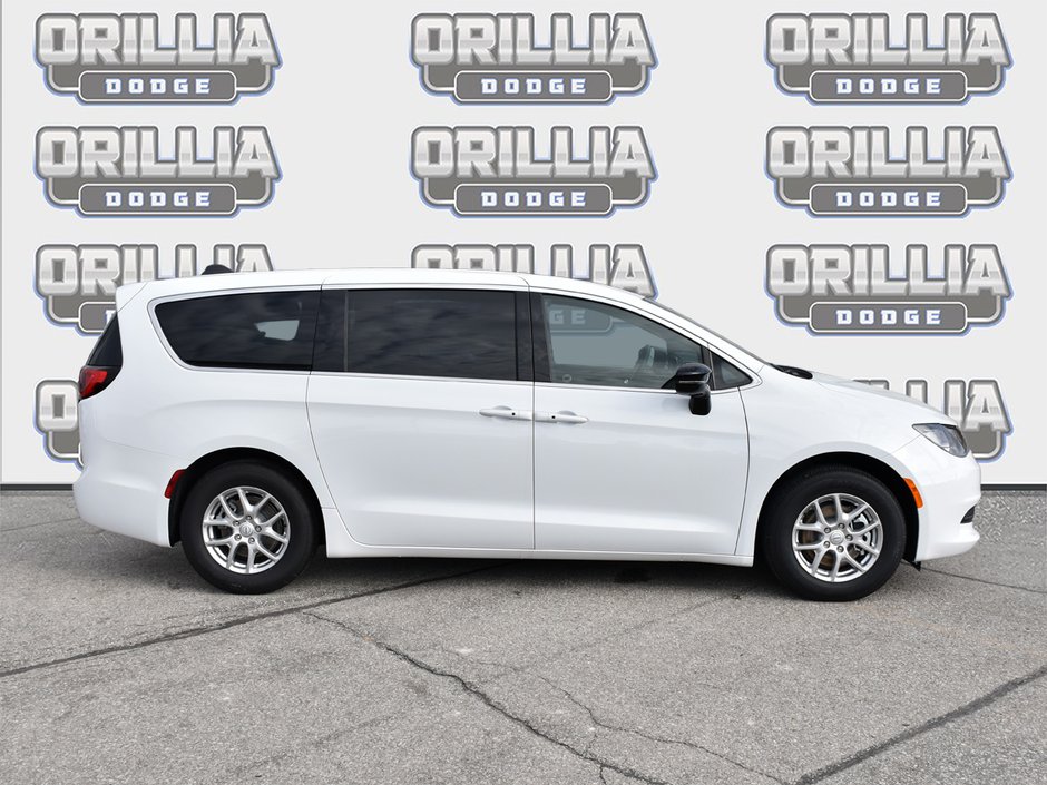 2026 Chrysler Grand Caravan SXT-2