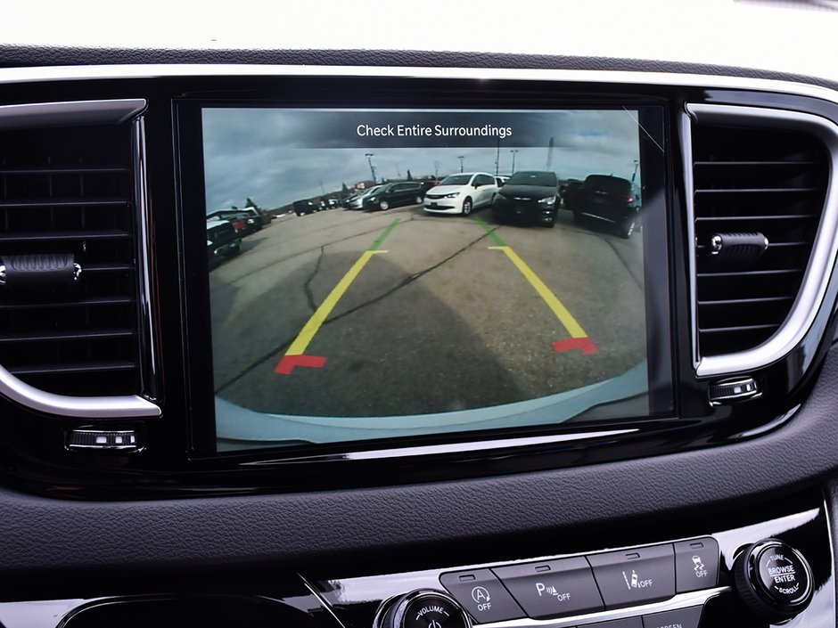 2026 Chrysler Grand Caravan SXT-24