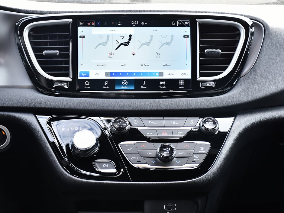 2026 Chrysler Grand Caravan SXT-17