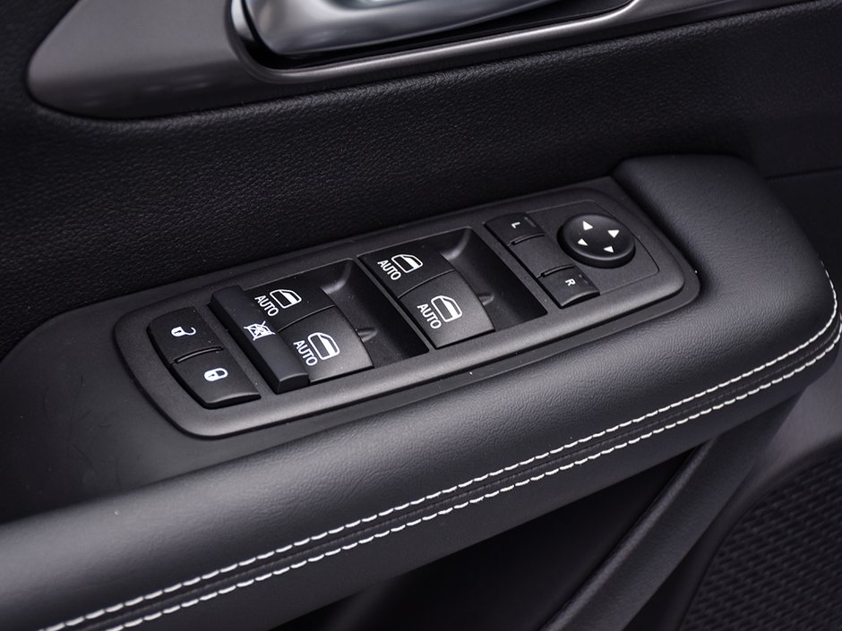 2026 Chrysler Grand Caravan SXT-11