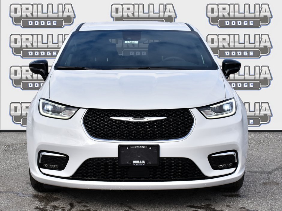2026 Chrysler Pacifica SELECT-1