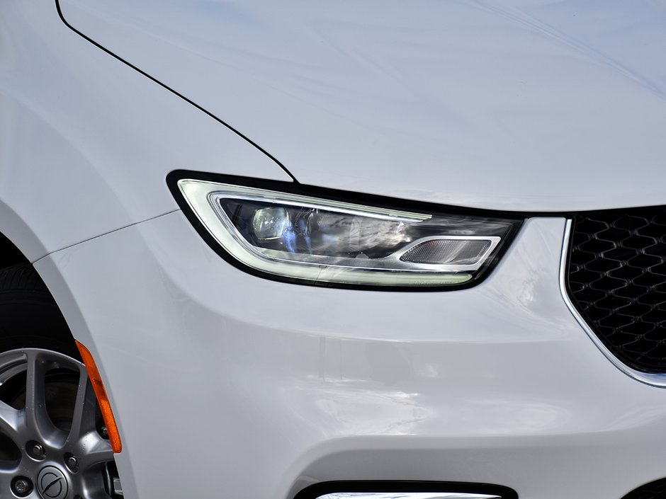 2026 Chrysler Pacifica SELECT-6