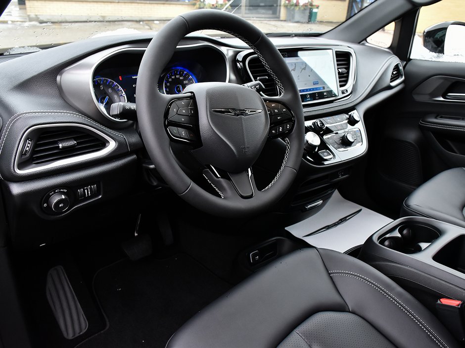 2026 Chrysler Pacifica SELECT AWD-8