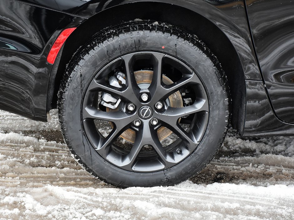 2026 Chrysler Pacifica SELECT AWD-7
