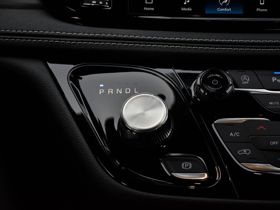 2026 Chrysler Pacifica SELECT AWD-19