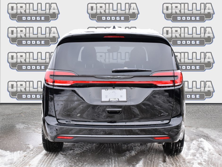 2026 Chrysler Pacifica SELECT AWD-4
