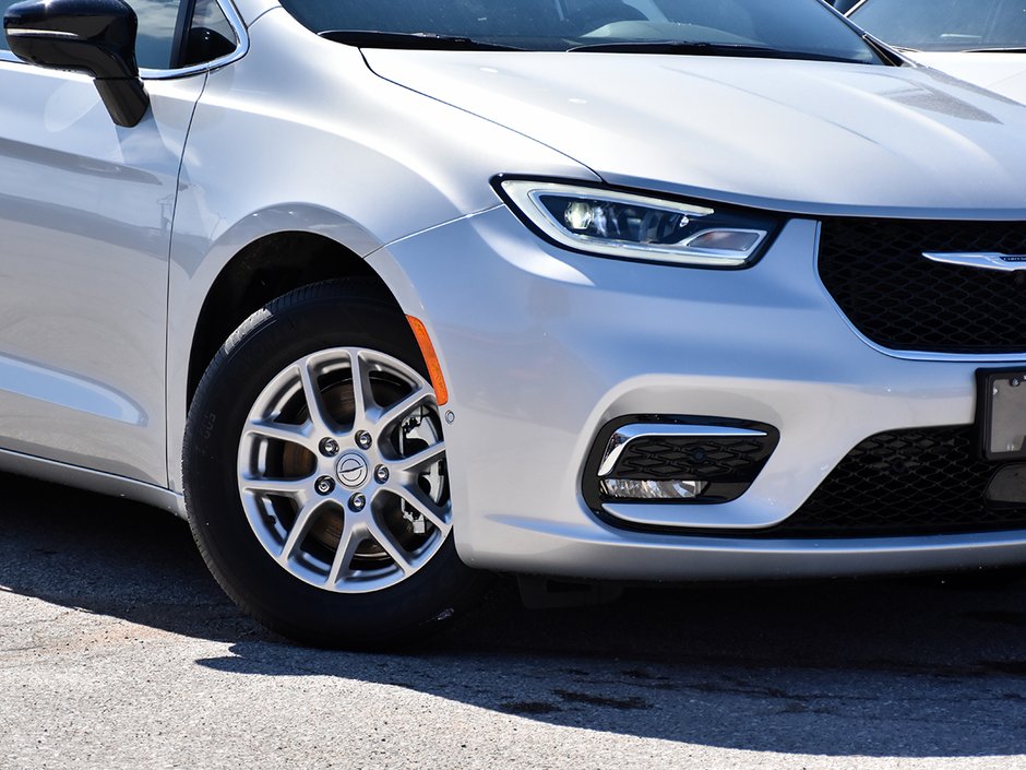 2026 Chrysler Pacifica SELECT-5