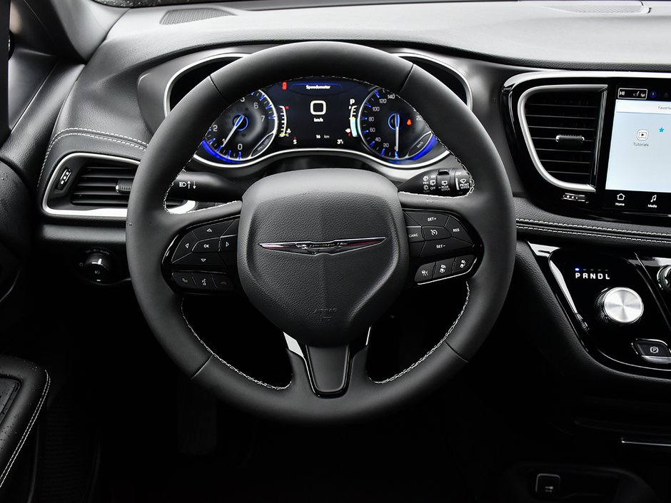2026 Chrysler Pacifica SELECT-16