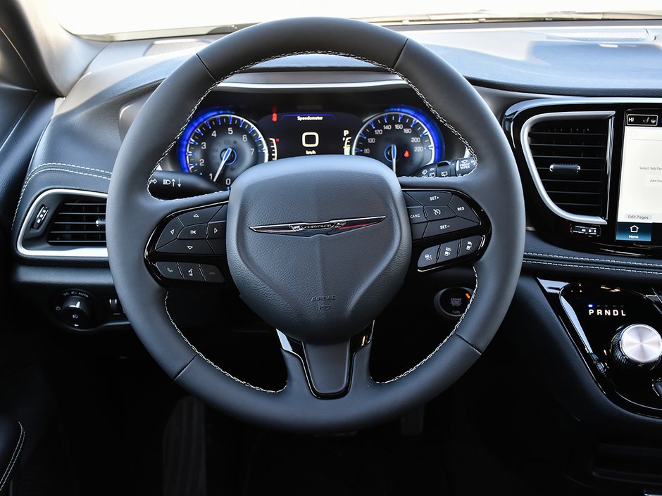 2026 Chrysler Pacifica SELECT-17
