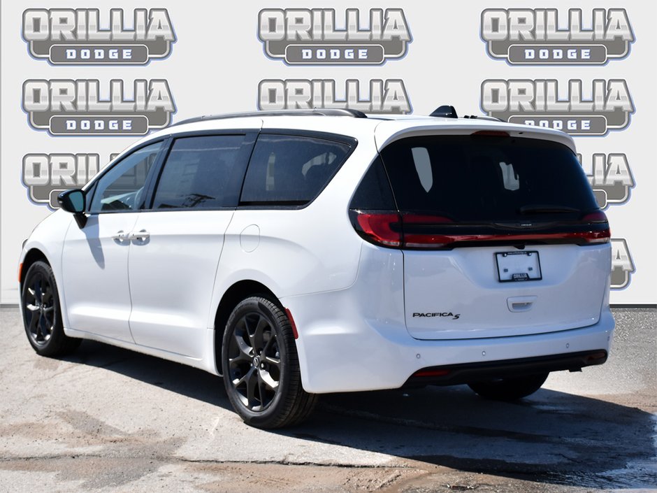 2026 Chrysler Pacifica SELECT-3