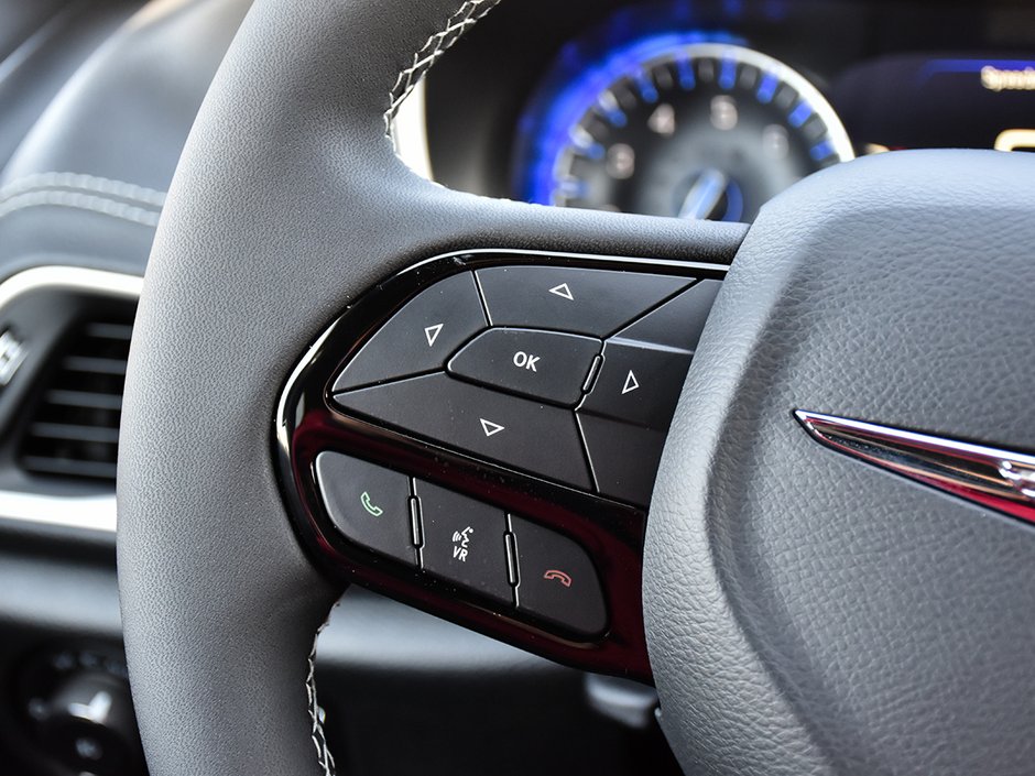 2026 Chrysler Pacifica SELECT-23