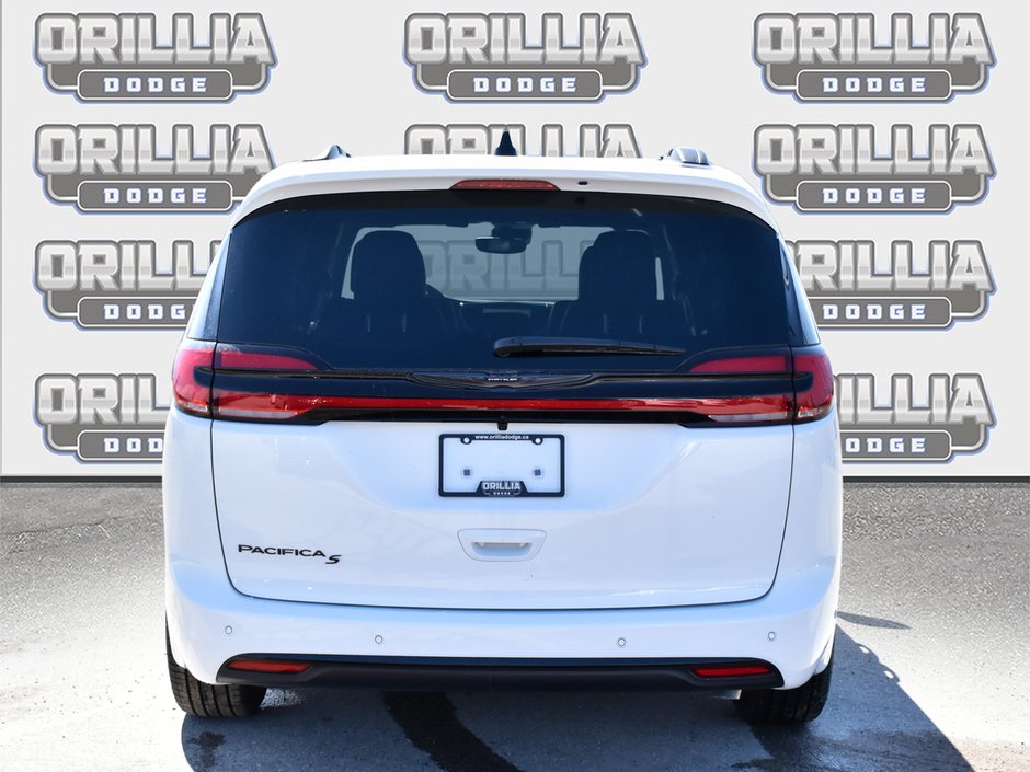 2026 Chrysler Pacifica SELECT-4
