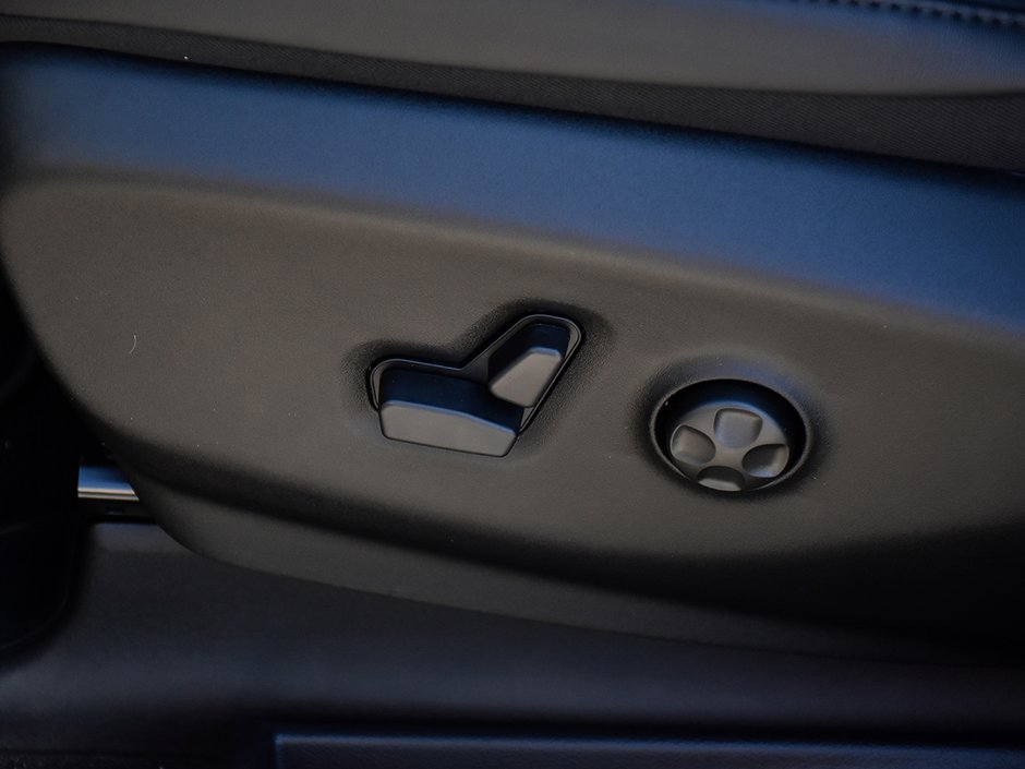 2026 Chrysler Pacifica SELECT-11