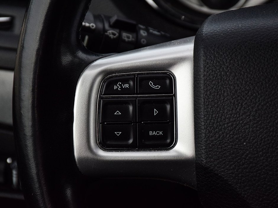 2019 Dodge Grand Caravan Crew Plus-16