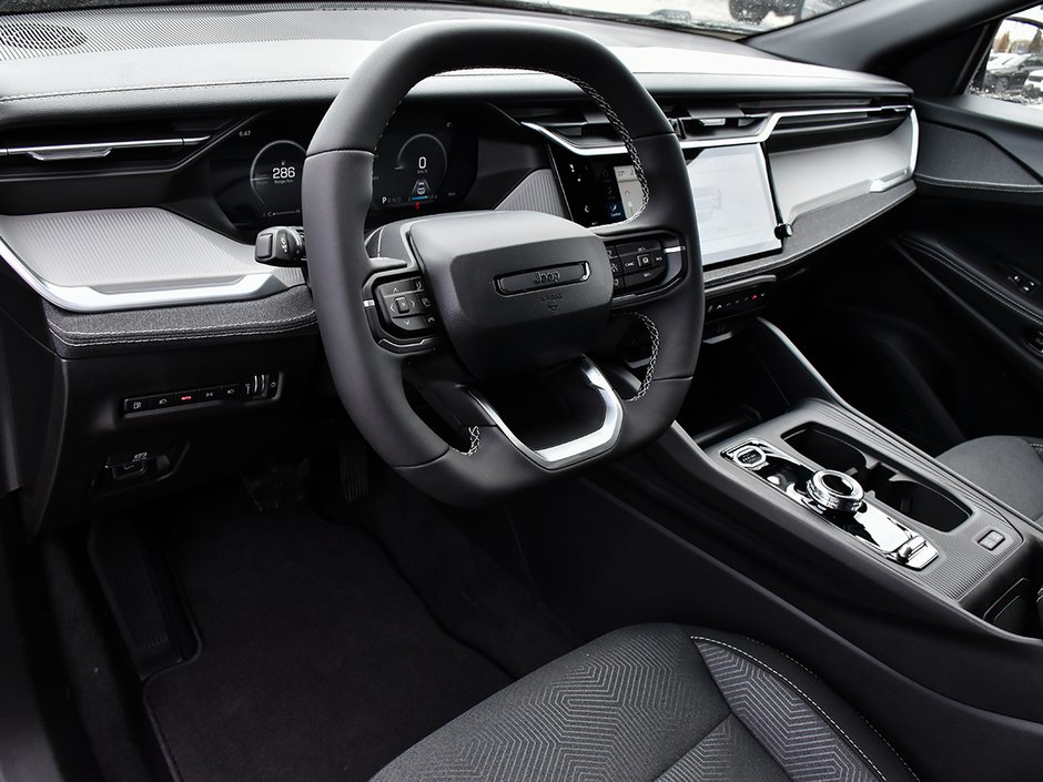 2026 Jeep Cherokee LAREDO-9