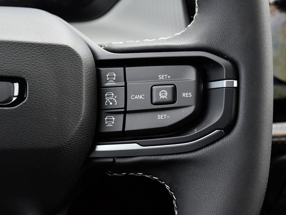 2026 Jeep Cherokee LIMITED-22