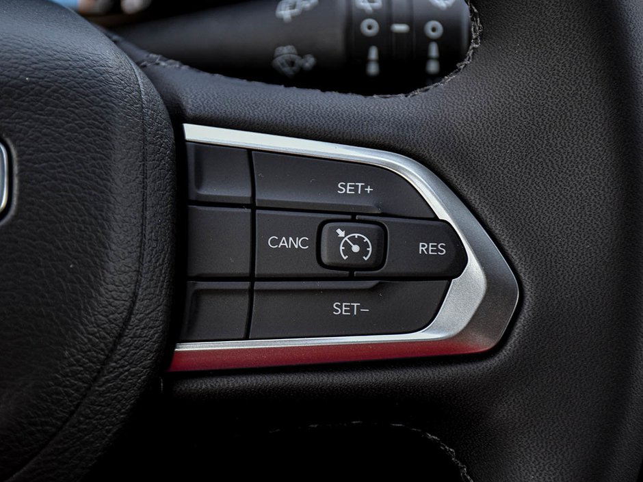 2025 Jeep Compass NORTH-22
