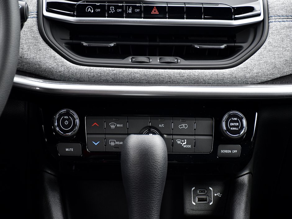 2025 Jeep Compass SPORT-18
