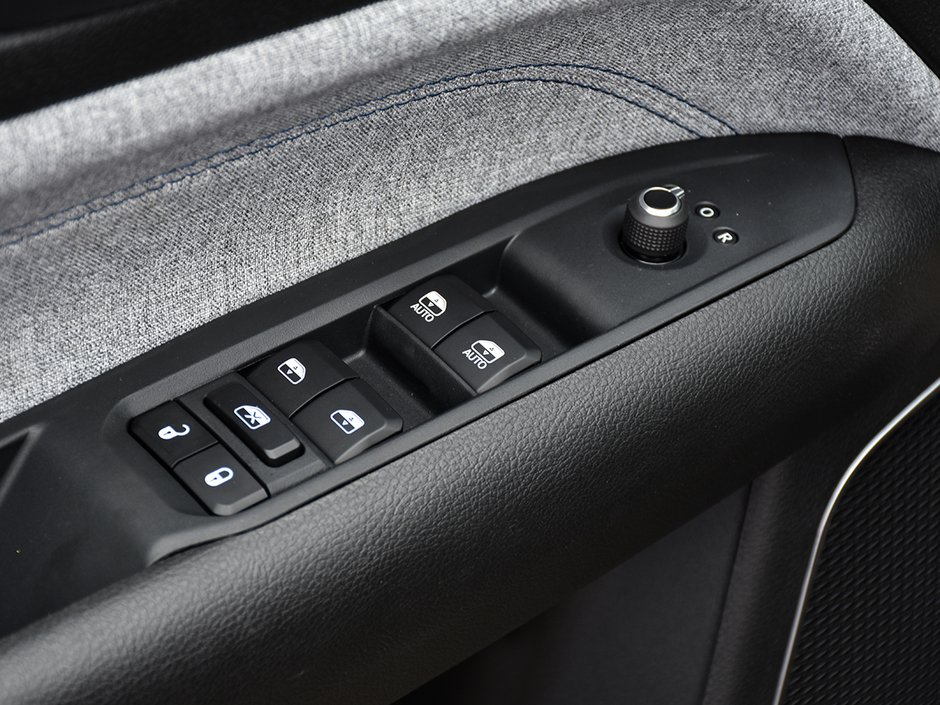2026 Jeep Compass SPORT-12