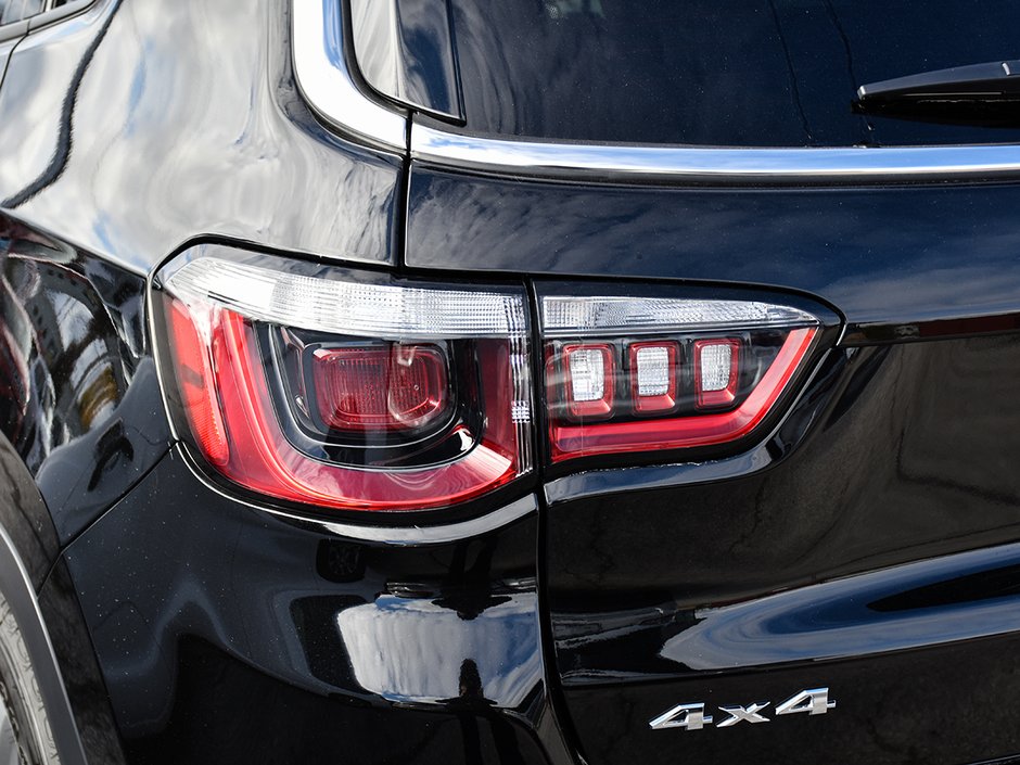 2026 Jeep Compass NORTH-8
