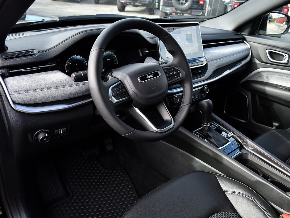 2026 Jeep Compass NORTH-9