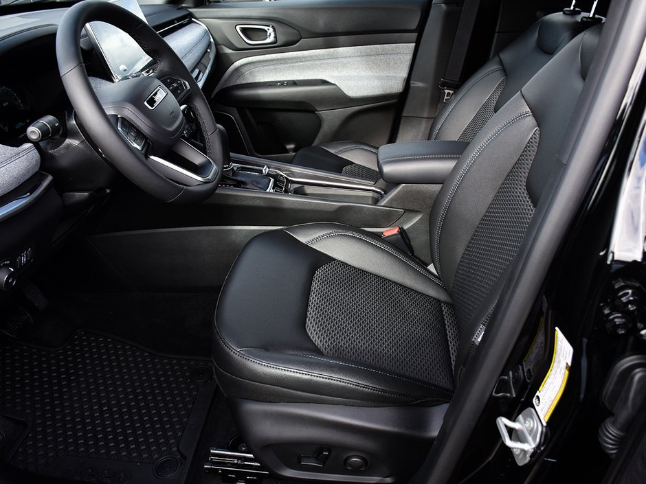 2026 Jeep Compass NORTH-10