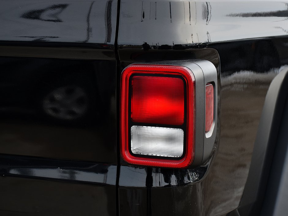 2020 Jeep GLADIATOR RUBICON-6