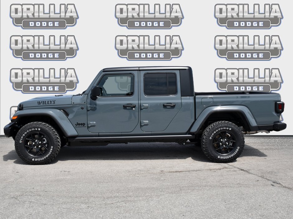 2026 Jeep Gladiator WILLYS-2