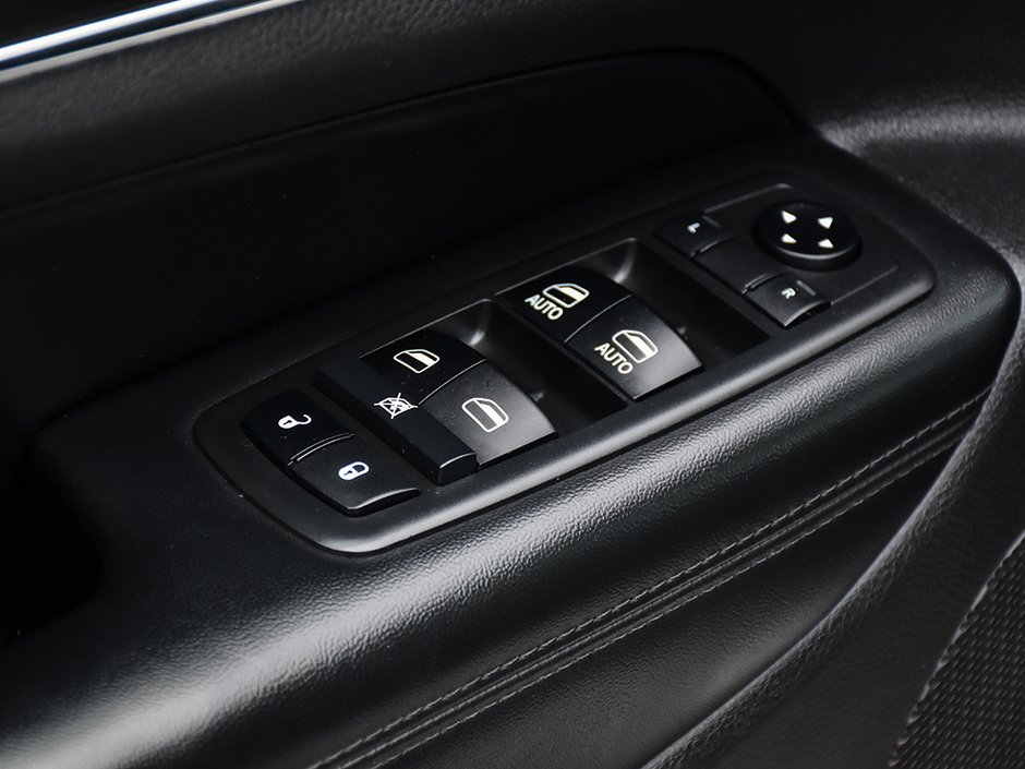 2019 Jeep GRAND CHEROKEE LIMITED 4X4-9