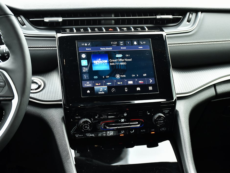 2024 Jeep Grand Cherokee ALTITUDE-17