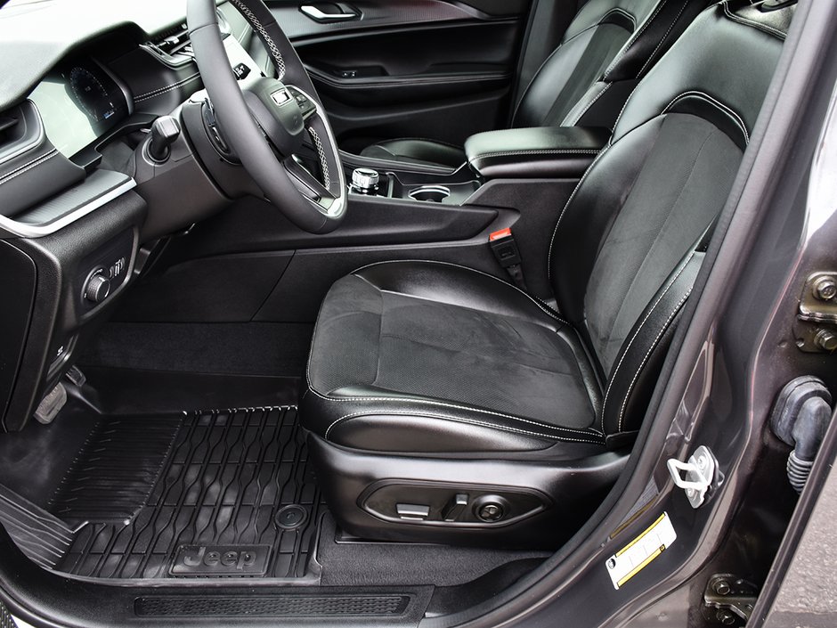 2024 Jeep Grand Cherokee ALTITUDE-10