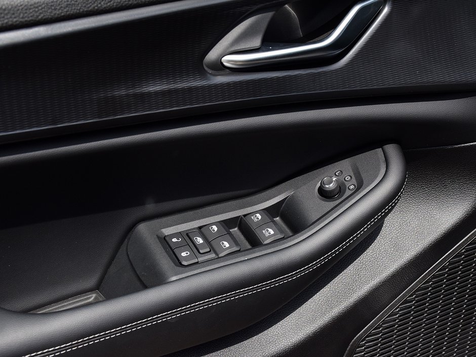 2025 Jeep Grand Cherokee LAREDO-8