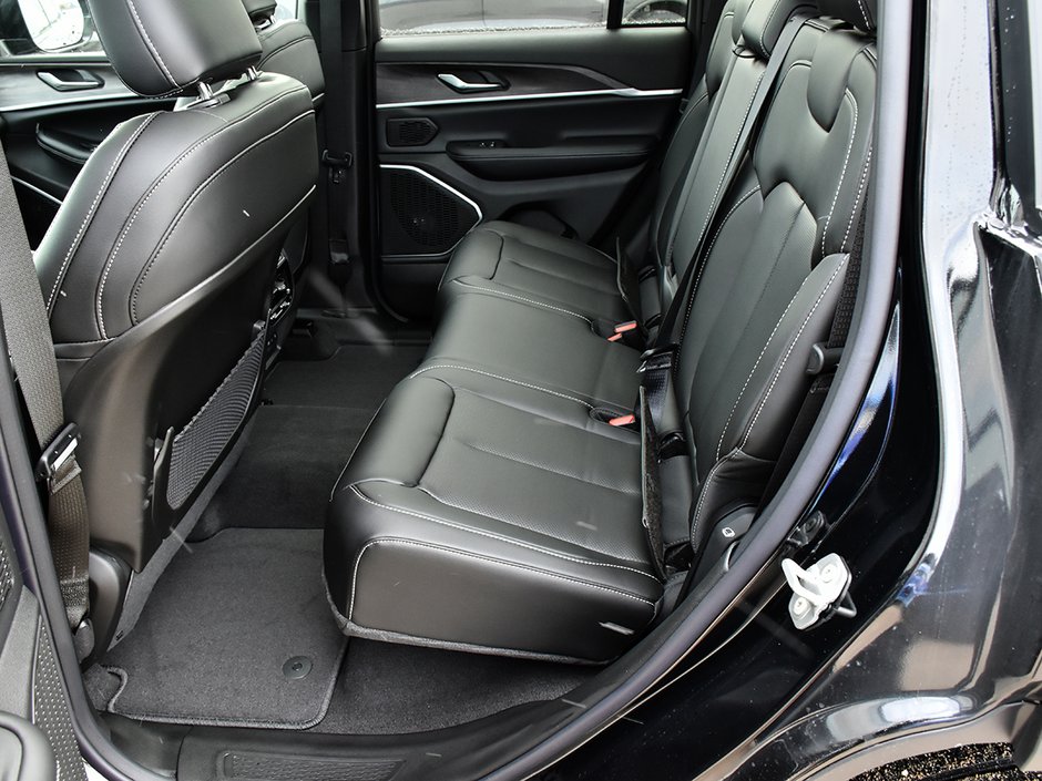 2026 Jeep Grand Cherokee LIMITED-14