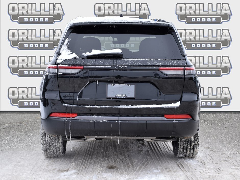 2026 Jeep Grand Cherokee ALTITUDE-4