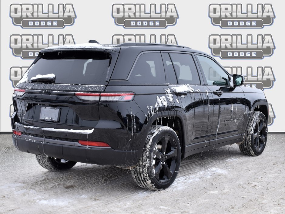 2026 Jeep Grand Cherokee ALTITUDE-3
