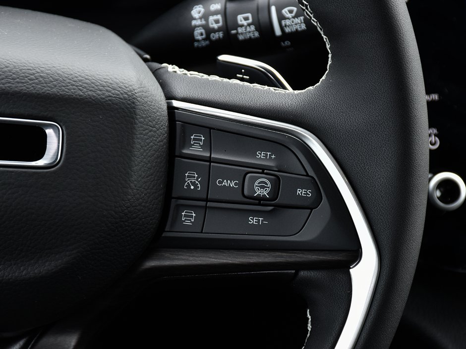 2026 Jeep Grand Cherokee ALTITUDE-17