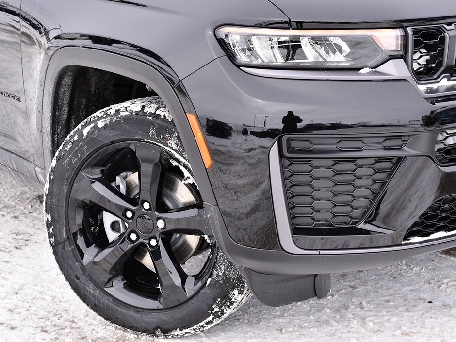 2026 Jeep Grand Cherokee ALTITUDE-5