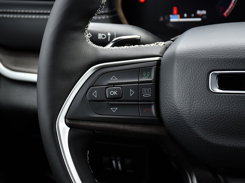 2026 Jeep Grand Cherokee LIMITED RESERVE-18