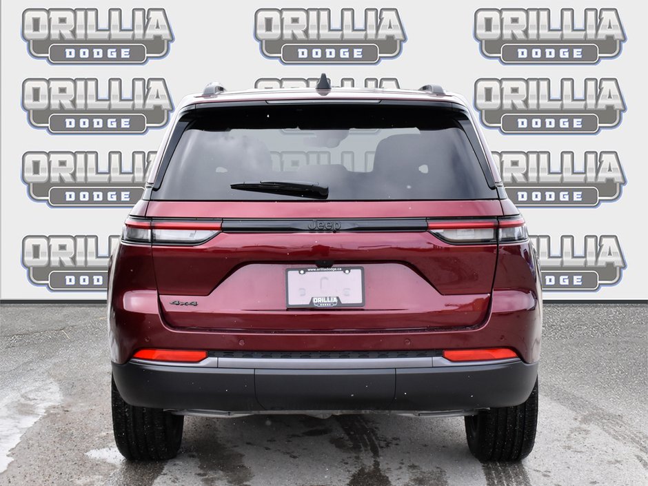 2026 Jeep Grand Cherokee ALTITUDE-4