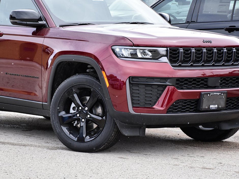 2026 Jeep Grand Cherokee ALTITUDE-5