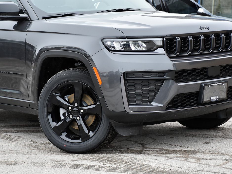 2026 Jeep Grand Cherokee ALTITUDE-5