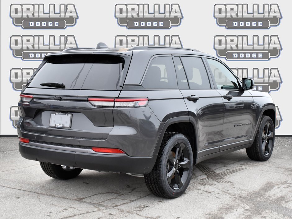 2026 Jeep Grand Cherokee ALTITUDE-3