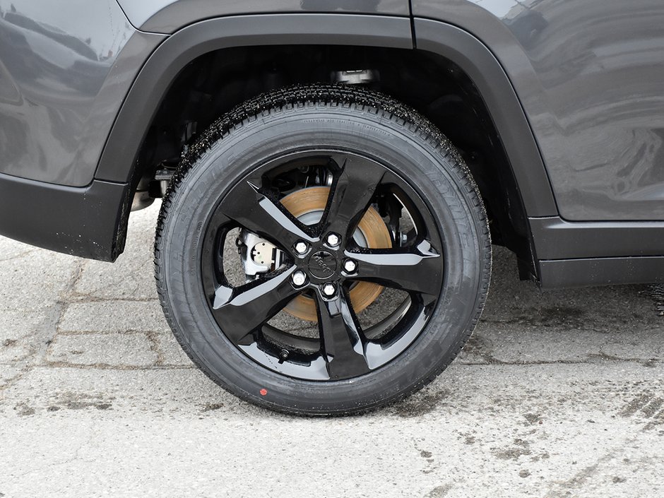 2026 Jeep Grand Cherokee ALTITUDE-7