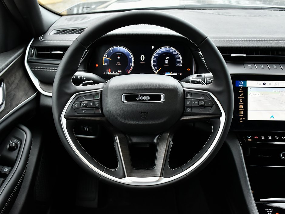 2026 Jeep Grand Cherokee ALTITUDE-15
