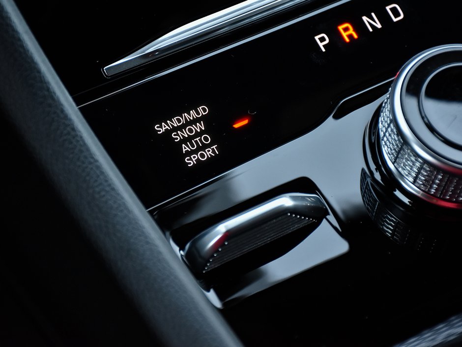 2026 Jeep Grand Cherokee ALTITUDE-24
