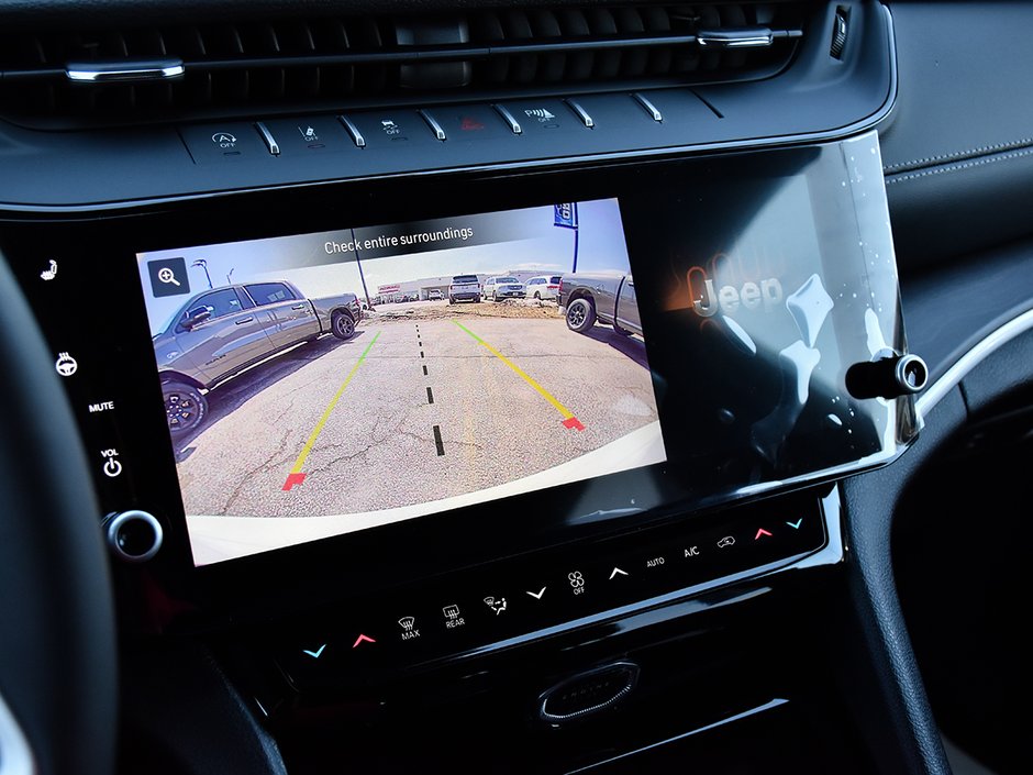 2026 Jeep Grand Cherokee ALTITUDE-21