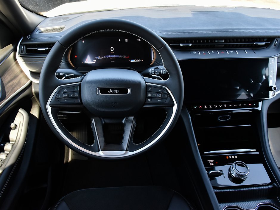 2026 Jeep Grand Cherokee ALTITUDE-13